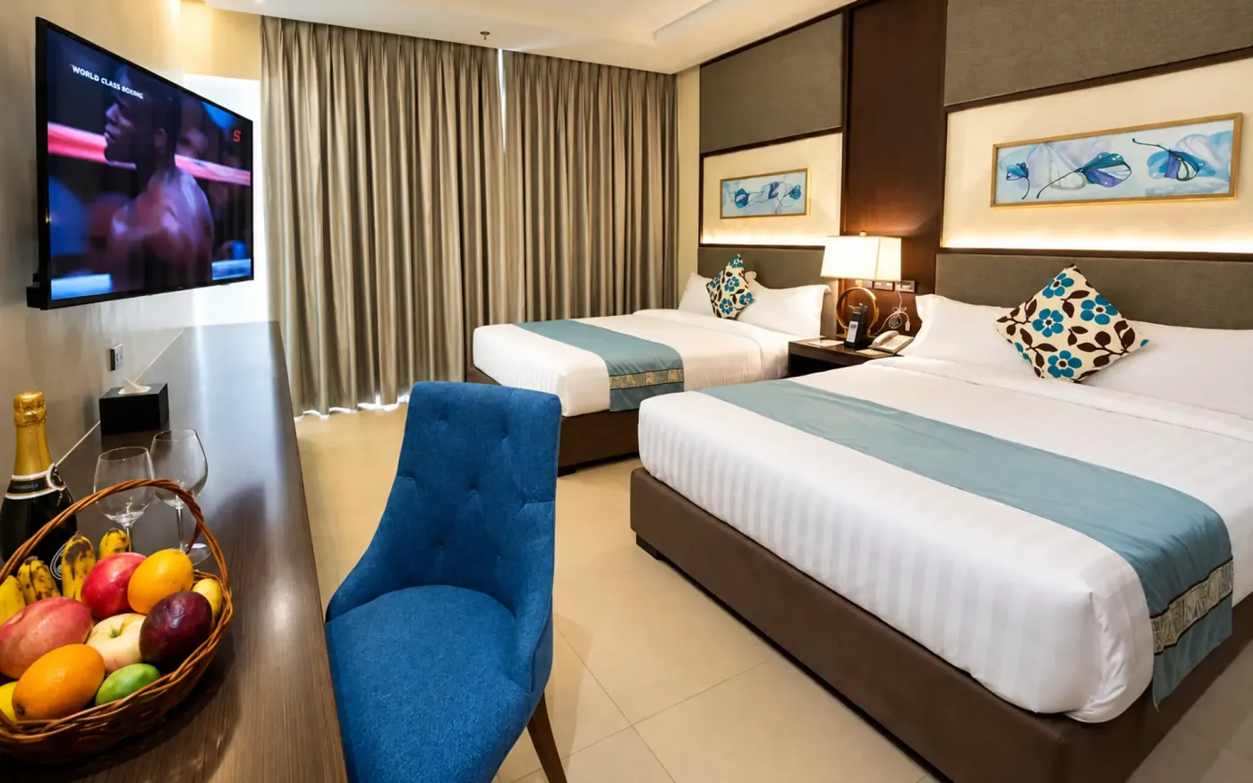 Twin room with two beds